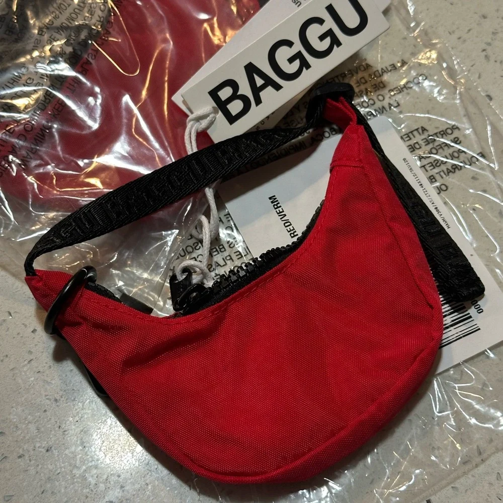 NWT, set of 2 BAGGU Mini Crescent Bag Charms / Candy Red - Picture 9 of 16